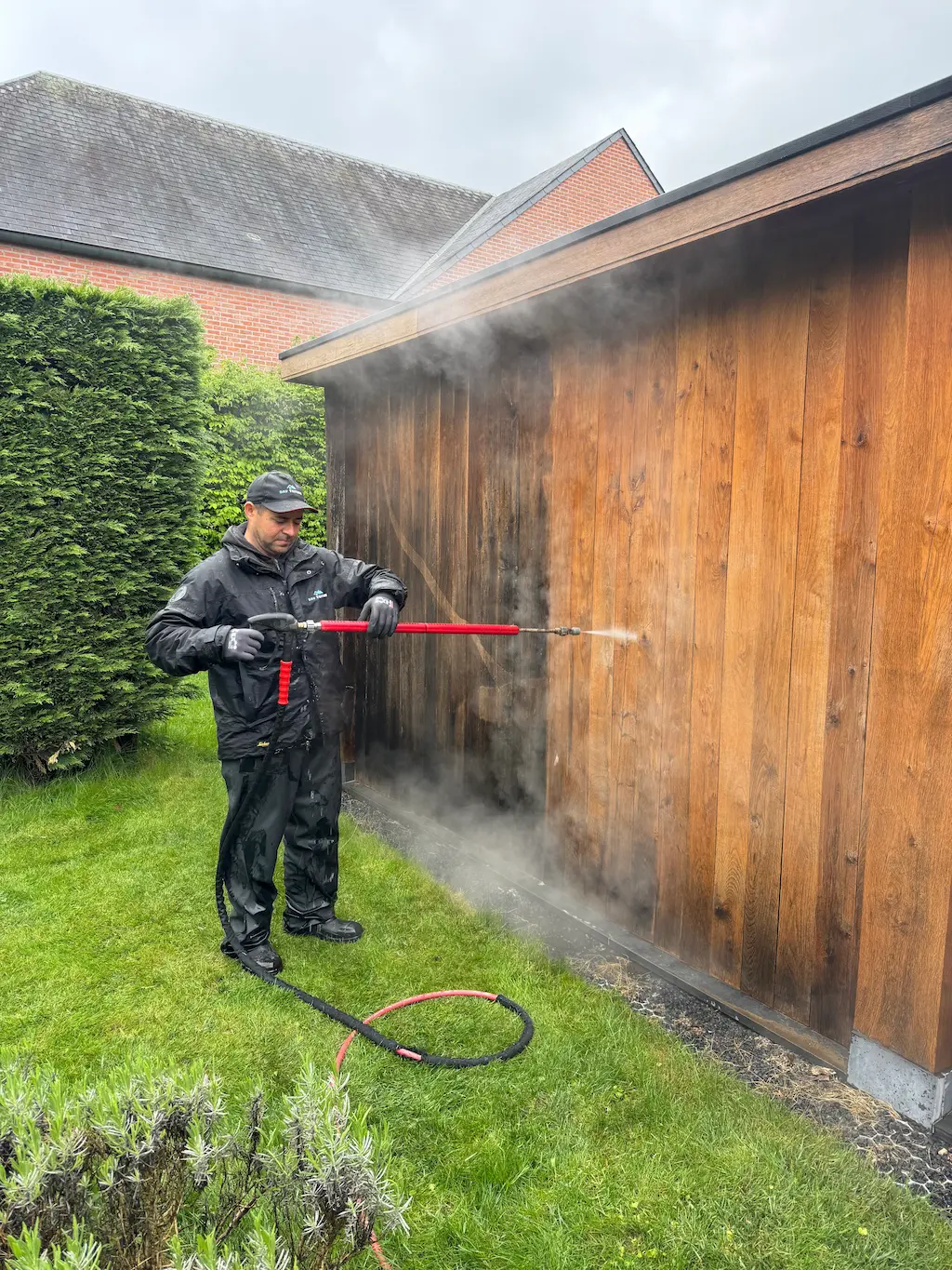 Nettoyage vapeur bardage bois Meise